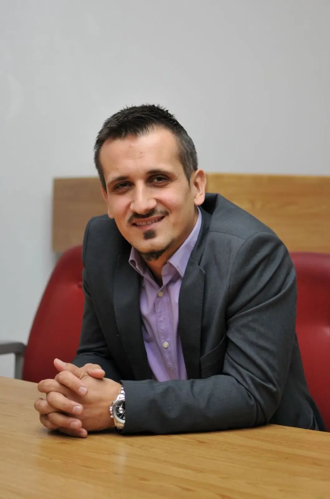 Dr. sc. Adi Maslo | Fakultet humanističkih nauka | UNMO.BA